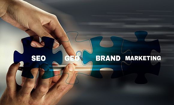 Ghid practic cum se poate optimiza conținutul pentru rezultate în platforme AI